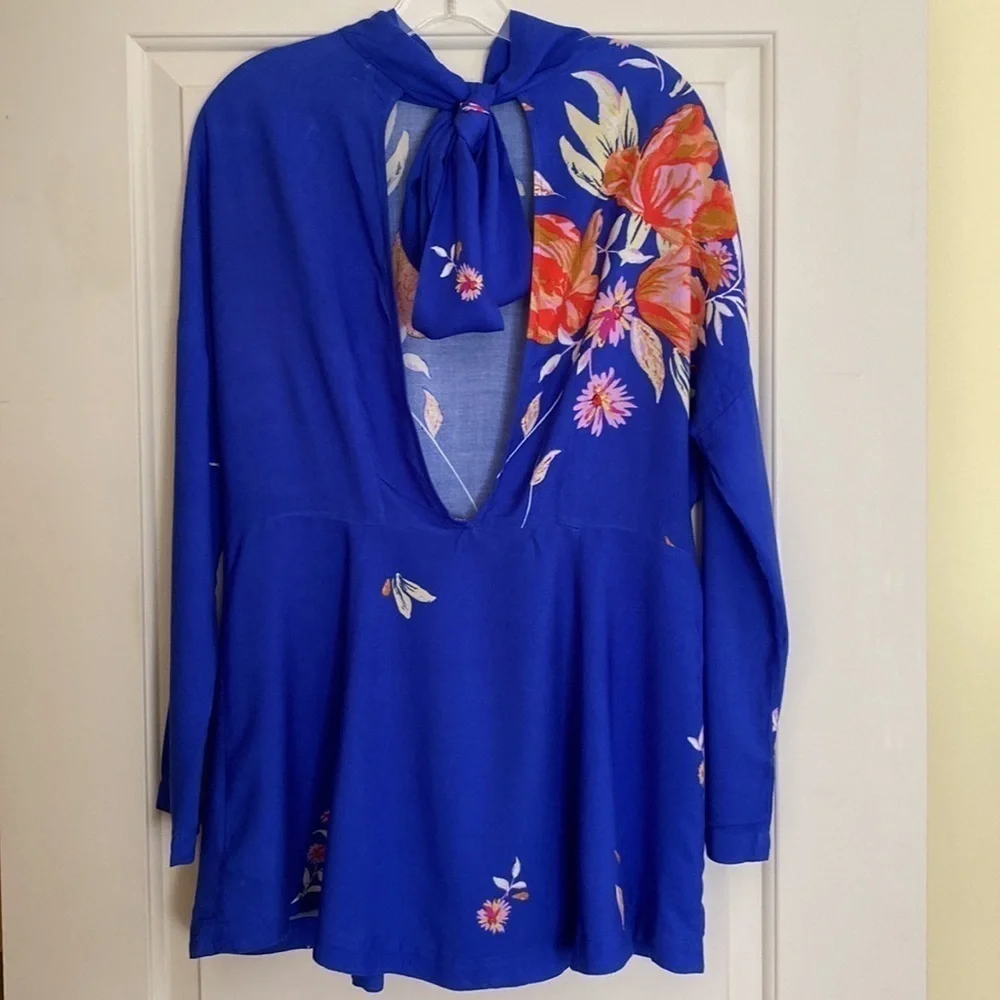 Free People x REVOLVE open back tie neck long sleeve mini blue floral dress XS